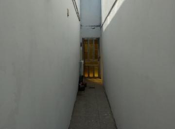 Casa de 4 ambientes, Rosario · Isabel La Catolica 4361 - Alquiler - Casa de 3 Dormitorio Mas Comodin