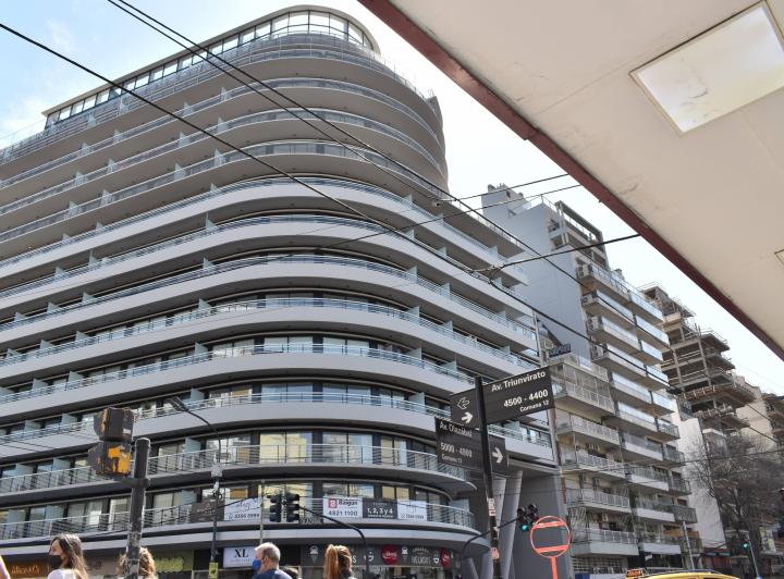 Departamento · 61m² · 2 Ambientes · 1 Cochera