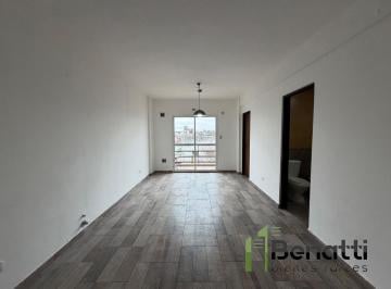 Departamento · 45m² · 2 Ambientes · Dpto 2 Ambientes en Alquiler Al Frente con Balcón