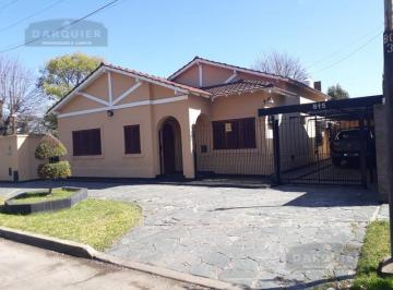 Quinta vacacional · 320m² · 3 Dormitorios · Quinta - Burzaco