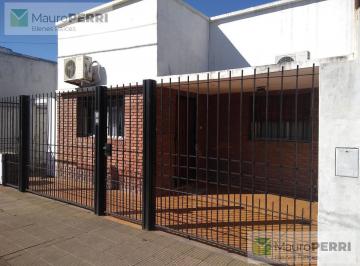 PH · 130m² · 4 Ambientes · Casa - Berisso