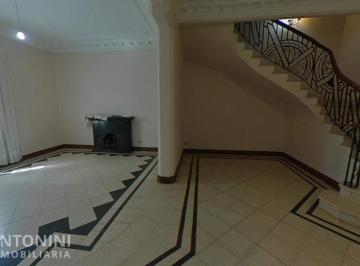 Foto · Casa en Venta de 4 Dorm. en B Alta Córdoba
