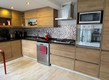 Casa · 150m² · 5 Ambientes · 1 Cochera · Casa en Lote Propio - Posibilidad Menor Valor