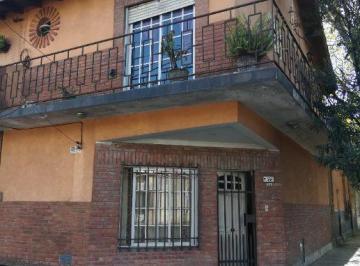 Casa · 80m² · 4 Ambientes · Duplex en Venta en Ciudadela