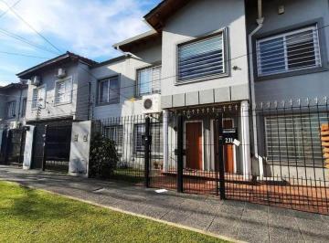 Casa · 100m² · 3 Ambientes · 2 Cocheras · Triplex 3 Ambientes Ituzaingo Norte
