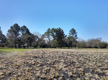 Terreno , Concepción del Uruguay · 13648 m² Excelente Ubicación Acceso C. del Uruguay