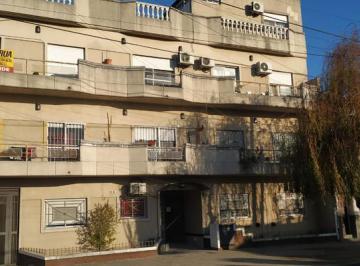 Departamento · 47m² · 2 Ambientes · 1 Cochera · Venta Departamento 2 Amb 48 m² Cochera Lanus Oeste