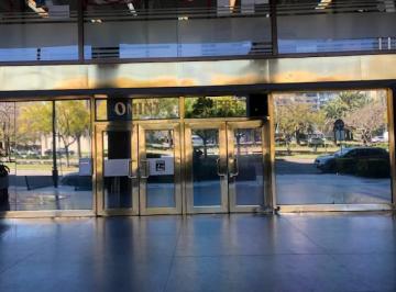 Oficina comercial · 700m² · 3 Cocheras · Carlos Pellegrini 1300