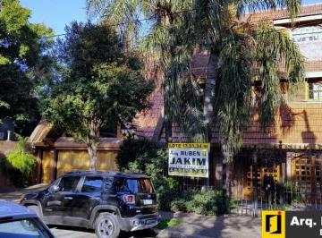 JAK-JAK-2520_2 · Casa 4 Ambientes. | Av Salvador Maria del Carril 5086