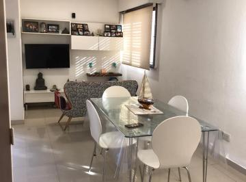 Casa de 3 ambientes, Morón · En Venta - Hermoso Duplex - Villa Sarmiento