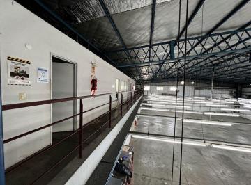 Depósito , Vicente López · Oportunidad - Excelente Nave Industrial Sobre Lote de 1100 m²