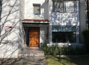 Casa · 6 Ambientes · 1 Cochera · Casa - La Horqueta