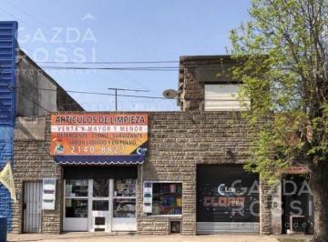 Casa · 300m² · Casa - Llavallol