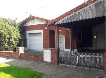 Terreno · 80m² · 3 Ambientes · 1 Cochera · Excelente Terreno Sobre Lote de 8.66 X 28.35