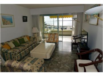 Foto1 · Vista Al Mar, Cuenta Con: Servicio de Mucamas, Servicio de Playa, Recepción Las 24 Hs.