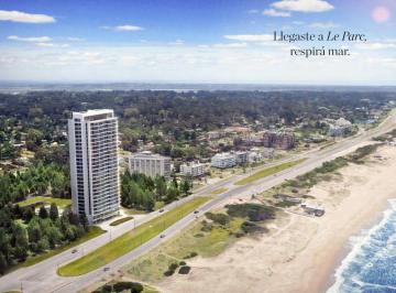 Departamento · 161m² · 3 Ambientes · 1 Cochera · Departamento - Playa Brava