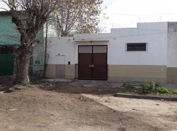Bodega-Galpón · 192m² · 2 Ambientes · Stud en Venta en La Plata | 43 E/121 y Las Vías