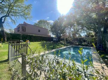 Casa de 5 ambientes, San Isidro · Alquiler de Verano Disponible del 15/12 Al 15/02. Jardín Muy Grande, Pileta, Galería y 4 Dorm.