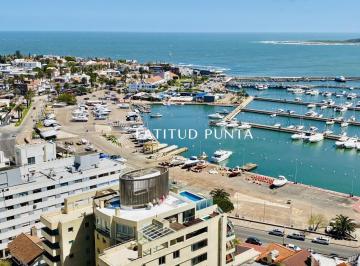 Foto1 · Piso Alto en Península, 3 Dorm. Más Dependencia
