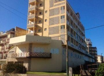 GIA-GI1-1903_2 · Opor! Departamento 3 Ambiente Frente Al Mar C/ Balcon Corrid