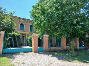 Casa de 10 ambientes, Tigre · Casa Amplia Ideal Descanso Centro Comercial Cercano