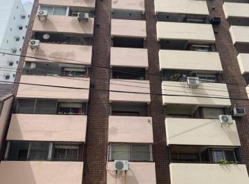 Departamento · 42m² · 2 Ambientes · 2 Amb. C/balcón Terraza Al Frente m. Av Mitre en Qta. Galli