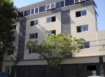 Departamento · 34m² · 1 Ambiente · Chacabuco 80, 1°