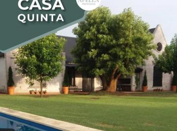 Casa · 260m² · 5 Ambientes · 1 Cochera · Venta - Excelente Casa Quinta "Barrio Las Victorias"