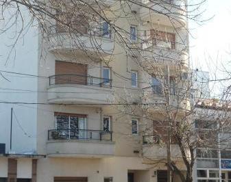 Departamento · 70m² · 4 Ambientes · 1 Cochera · Departamento - La Plata