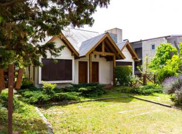 Departamento de 5 ambientes, Valeria del Mar · Cod 017 – Lote Multifamiliar con Dos Duplex
