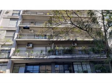 Departamento · 1m² · 5 Ambientes · 1 Cochera · Paraguay 830 03 - 01