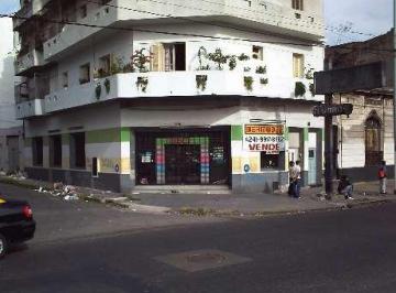 Local comercial · 168m² · Local en Venta en Avellaneda Oeste