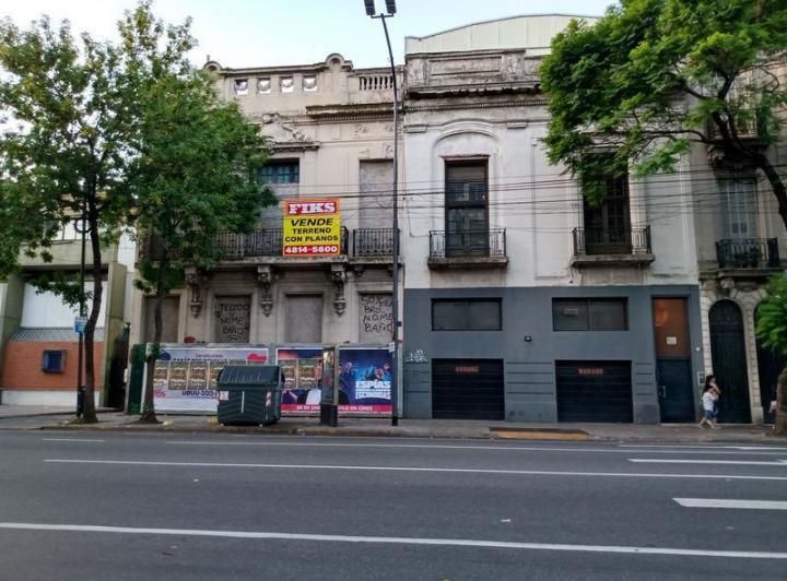 Terreno · 300m²