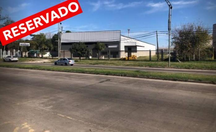 Depósito · 2500m²