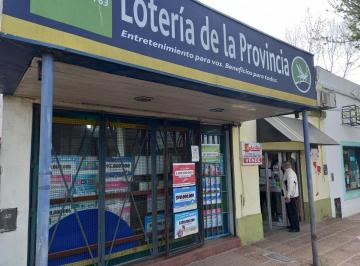 Local comercial · 1 Ambiente · Local - Burzaco