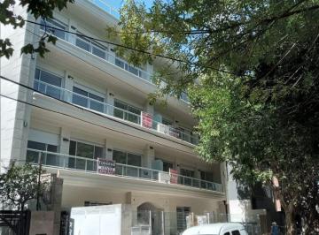 Departamento de 3 ambientes, Almirante Brown · Excelente Departamento de 3 Ambientes - Edificio Lyon - Adrogue