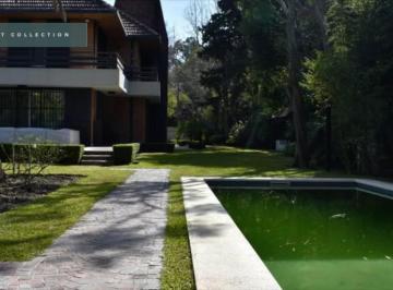 Casa · 600m² · 10 Ambientes · 2 Cocheras · Extraordinaria Casa en Martinez de Libertador Al Rio.