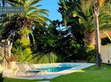 Casa · 404m² · 6 Ambientes · 3 Cocheras · Impecable Casa a La Venta en Martinez, de Libertador Al Río.