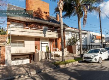 Casa · 404m² · 6 Ambientes · 3 Cocheras · Impecable Casa a La Venta en Martínez, de Libertador Al Río.