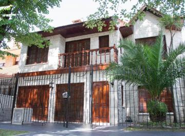 Casa de 6 ambientes, Mar del Plata · Vendido! Venta Chalet 6 Ambientes. Quincho, Garage, Parque. Recibe 1 y 2 Ambientes en Parte de Pago
