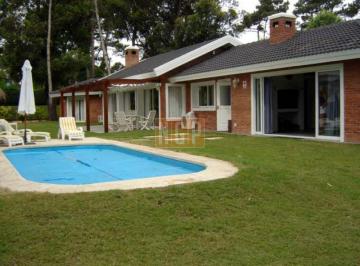 Foto1 · Casa en Mansa, a Pocas Cuadras del Mar