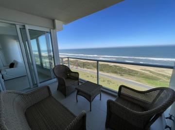 Foto1 · Piso Alto con Buena Vista Al Mar, Edificio de Categoria