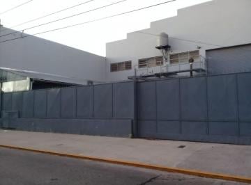 Bodega-Galpón , Tres de Febrero · Excelente Galpon en Alquiler!.zona Industrial Dominante.
