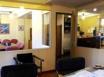 Oficina comercial de 8 ambientes, Rosario · Oficinas. Tucuman E Italia