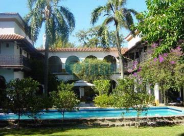Casa · 900m² · 1 Ambiente · 1 Cochera · Excepcional Casa Colonial Auténtica en Alquiler en Martínez