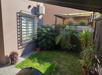 Departamento de 2 ambientes, La Matanza · Departamento Frente 2 Amb Cochera Patio Venta Ramos Mejia