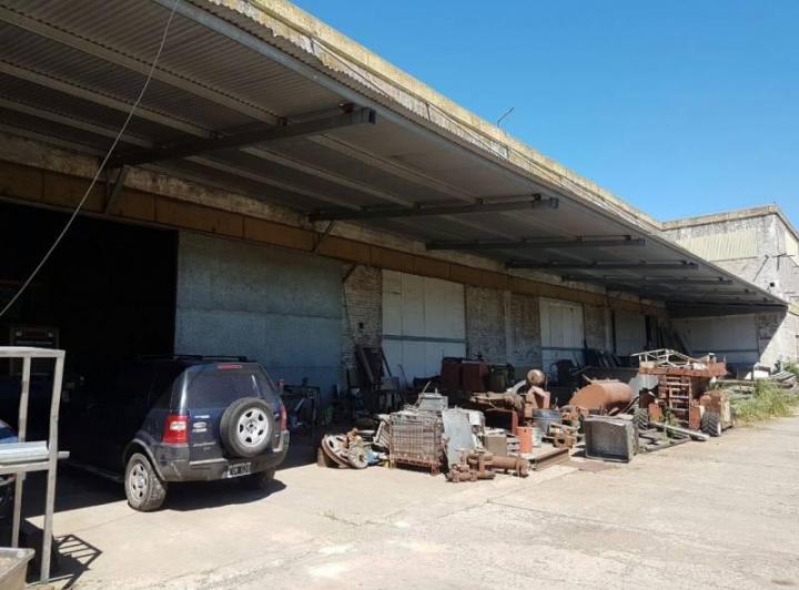 Terreno · 86000m²