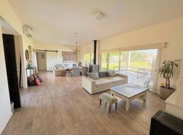 Quinta vacacional de 6 ambientes, Exaltación de la Cruz · Alquiler de Casa Amoblada en La Arbolada