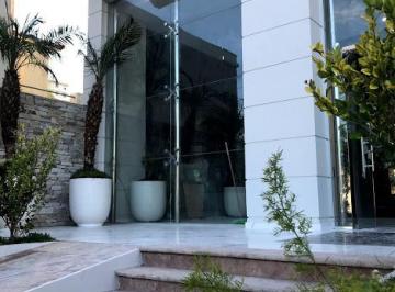 Departamento de 4 ambientes, Lomas de Zamora · Venta Departamento 4 Amb con 2 Cocheras C/financiacion a Estrenar