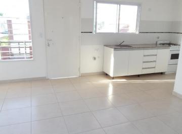 Departamento · 38m² · 2 Ambientes · 1 Cochera · Oportunidad! Alquilado! Depto. 2 Ambientes con Patio!